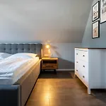 Luina Otel