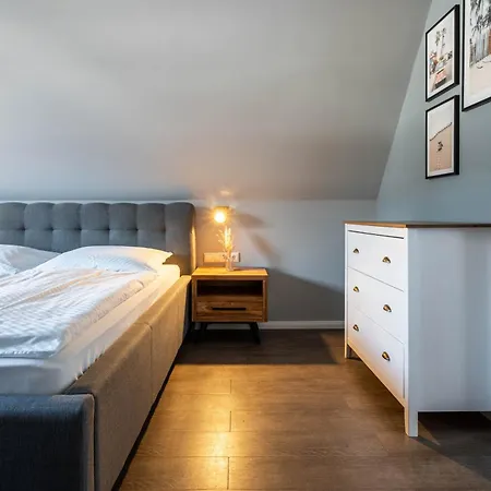 Luina Hotel
